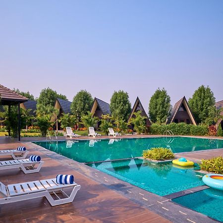 Regenta Resort Vindhyachal, Statue Of Unity Kevadia エクステリア 写真