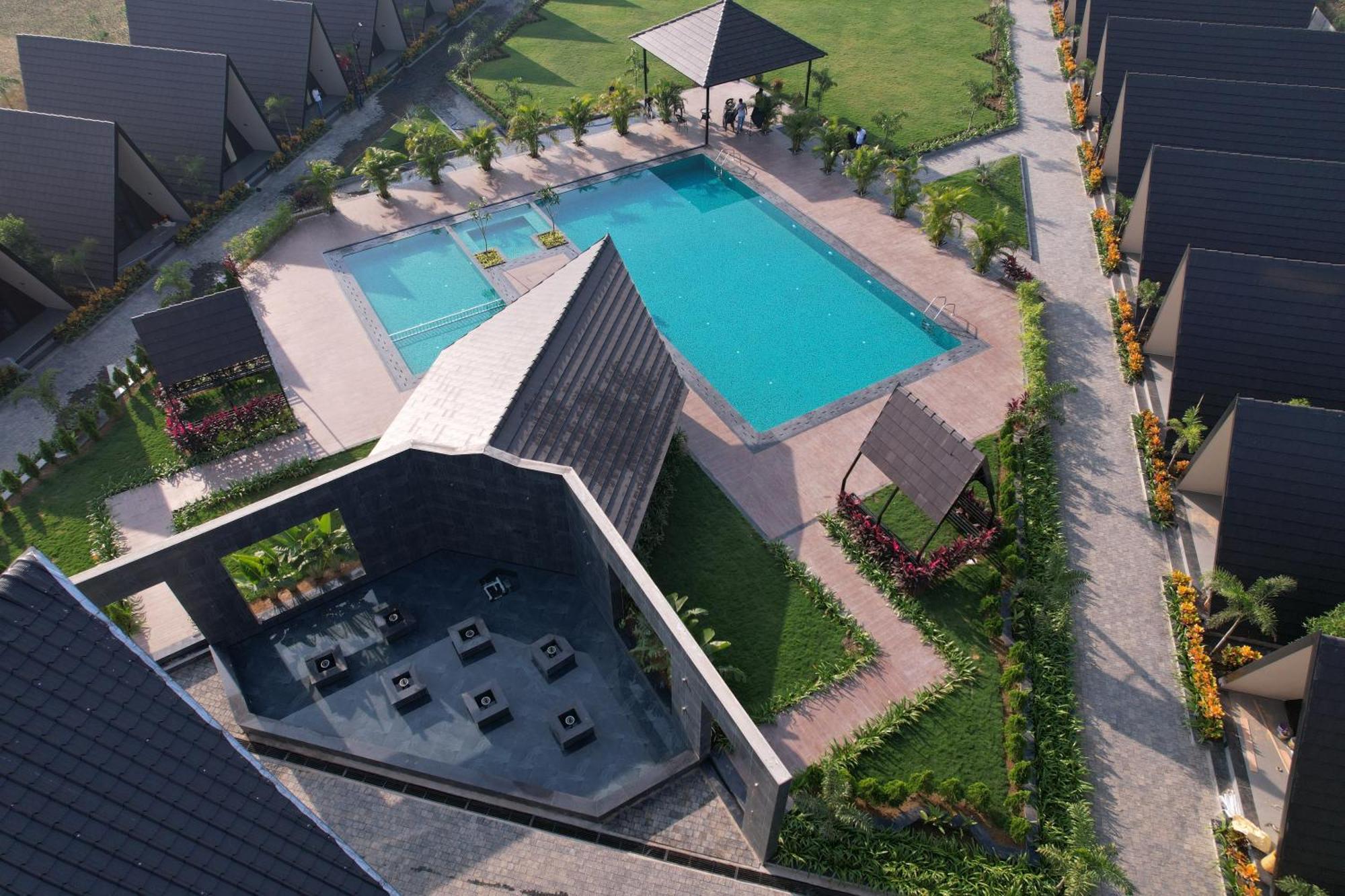 Regenta Resort Vindhyachal, Statue Of Unity Kevadia エクステリア 写真