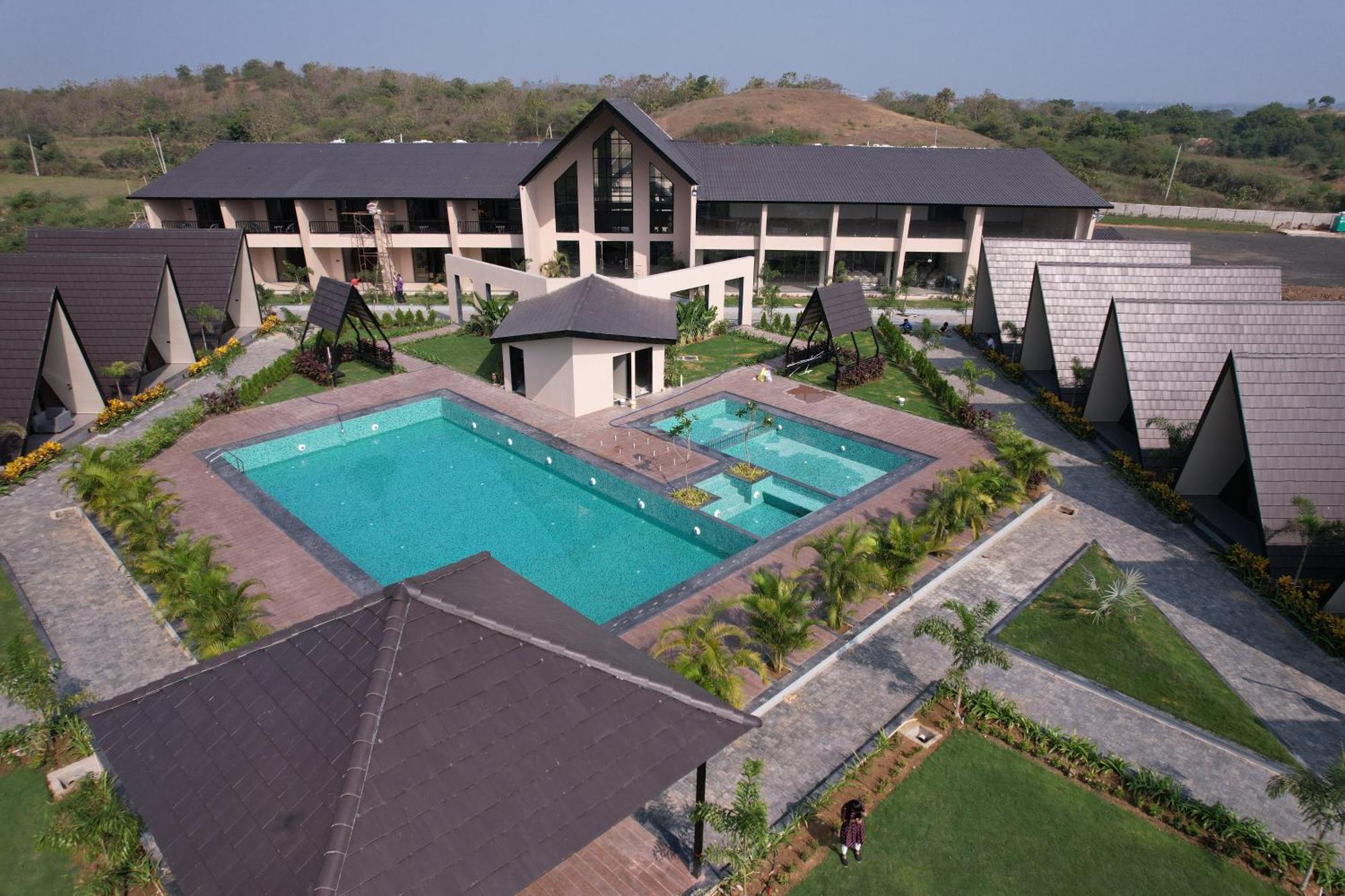 Regenta Resort Vindhyachal, Statue Of Unity Kevadia エクステリア 写真