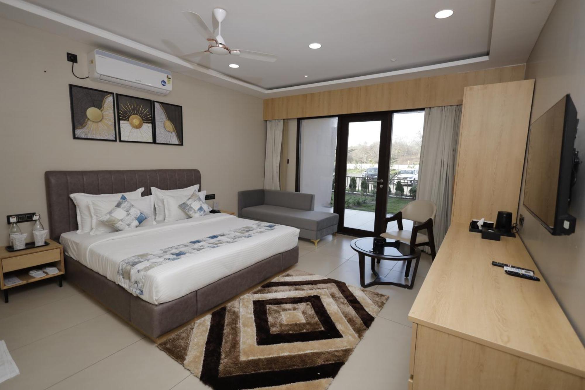 Regenta Resort Vindhyachal, Statue Of Unity Kevadia エクステリア 写真