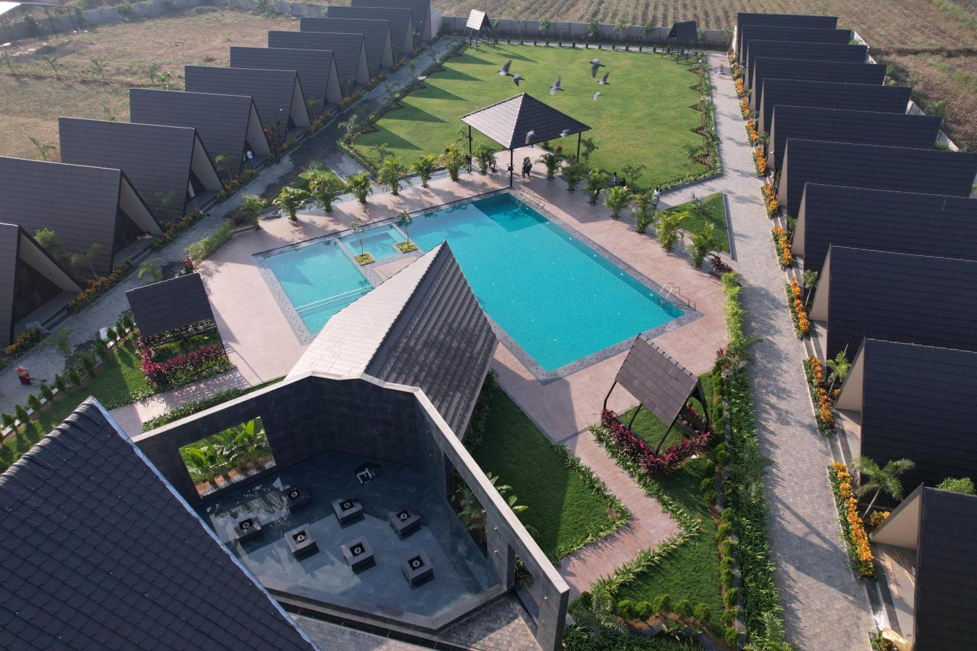 Regenta Resort Vindhyachal, Statue Of Unity Kevadia エクステリア 写真