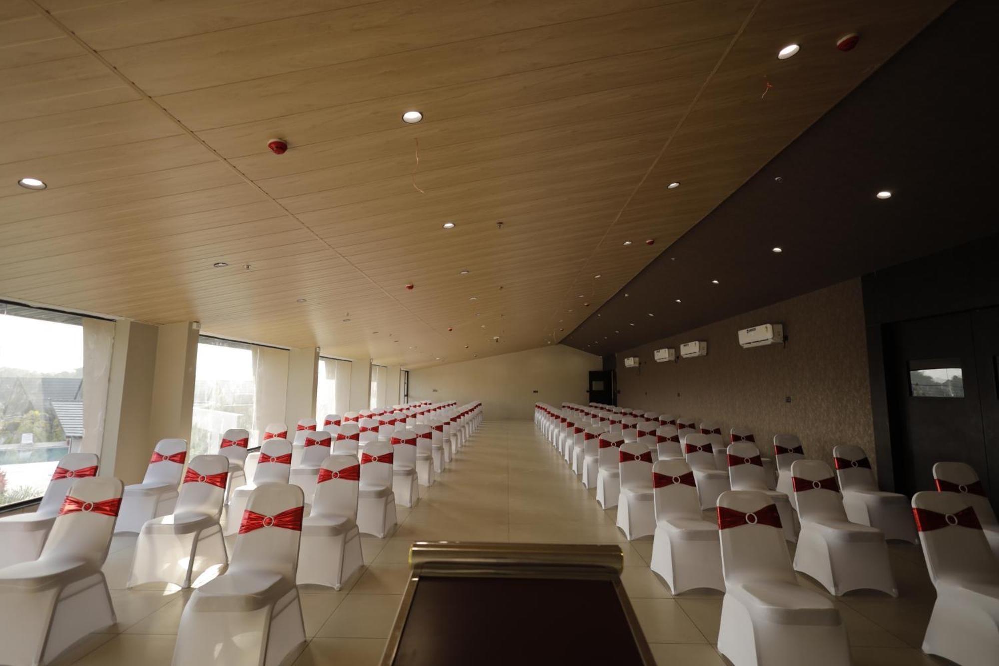 Regenta Resort Vindhyachal, Statue Of Unity Kevadia エクステリア 写真