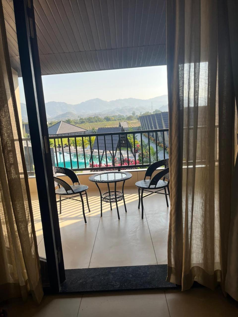 Regenta Resort Vindhyachal, Statue Of Unity Kevadia エクステリア 写真